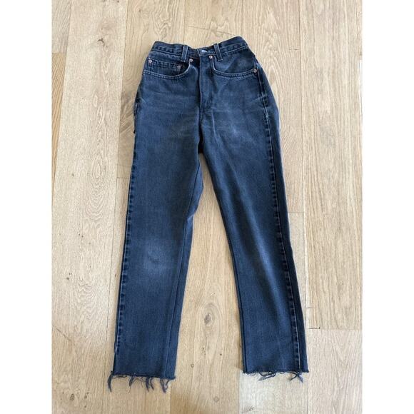 Levi's - Distressed Ripped Jeans in Black Wash - Picture 1 of 5